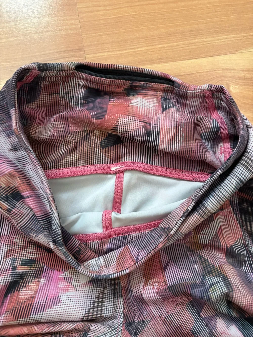 Lululemon Pink On Pace Biker Short *10